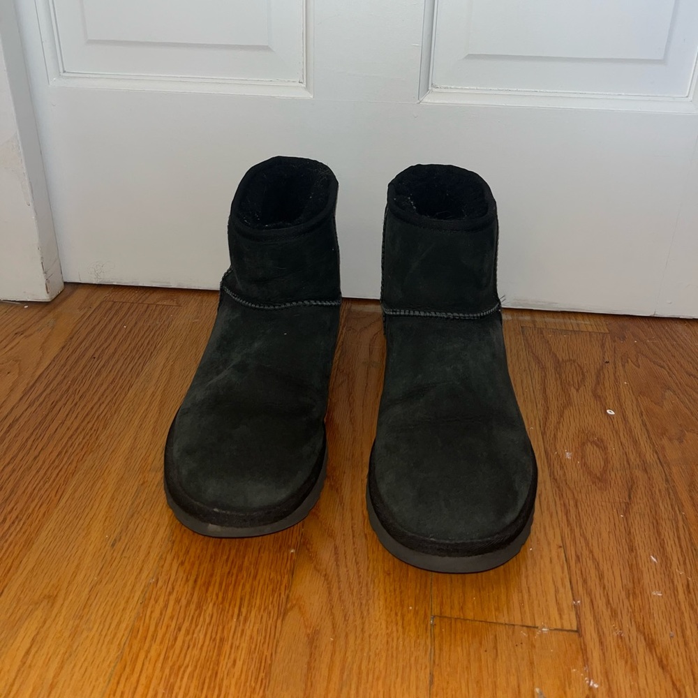 Mini Uggs - image 1